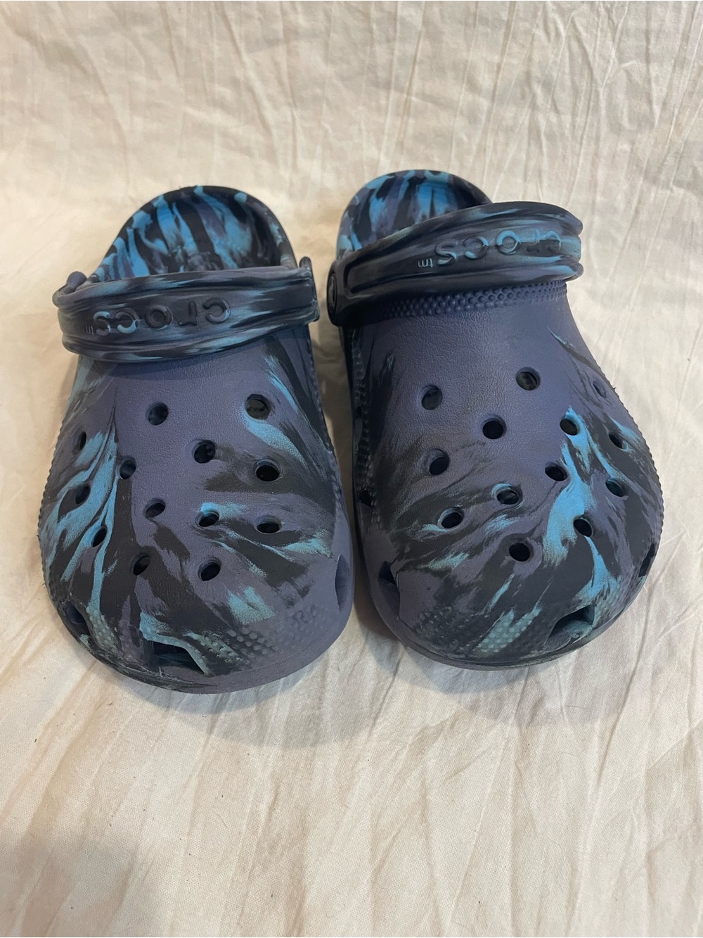 CROCS Kids Navy Blue Clog with Teal Brushstroke Accents